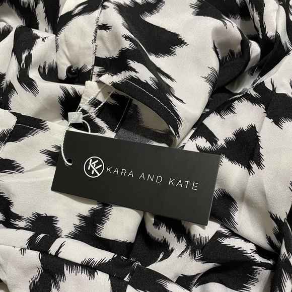 Leopard Print Long Sleeve Belted Midi Dress - Picture 5 of 12